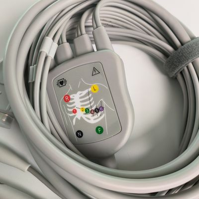 電気心電図装置 統合 12 鉛線 15 ピンの ヨーロッパの標準 IEC バナナヘッド 4.0